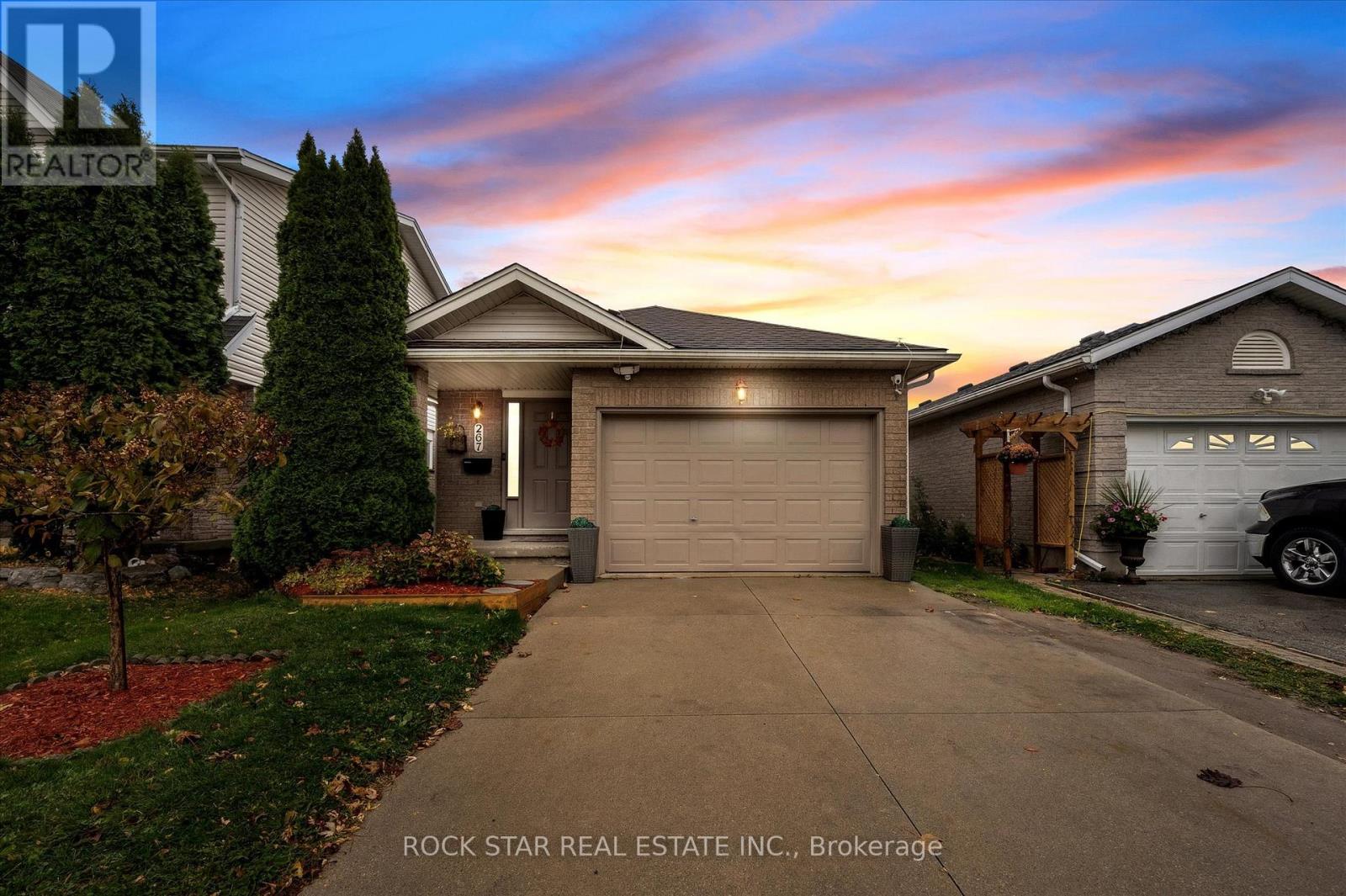 Detached at 267 GREY FOX DRIVE, Kitchener