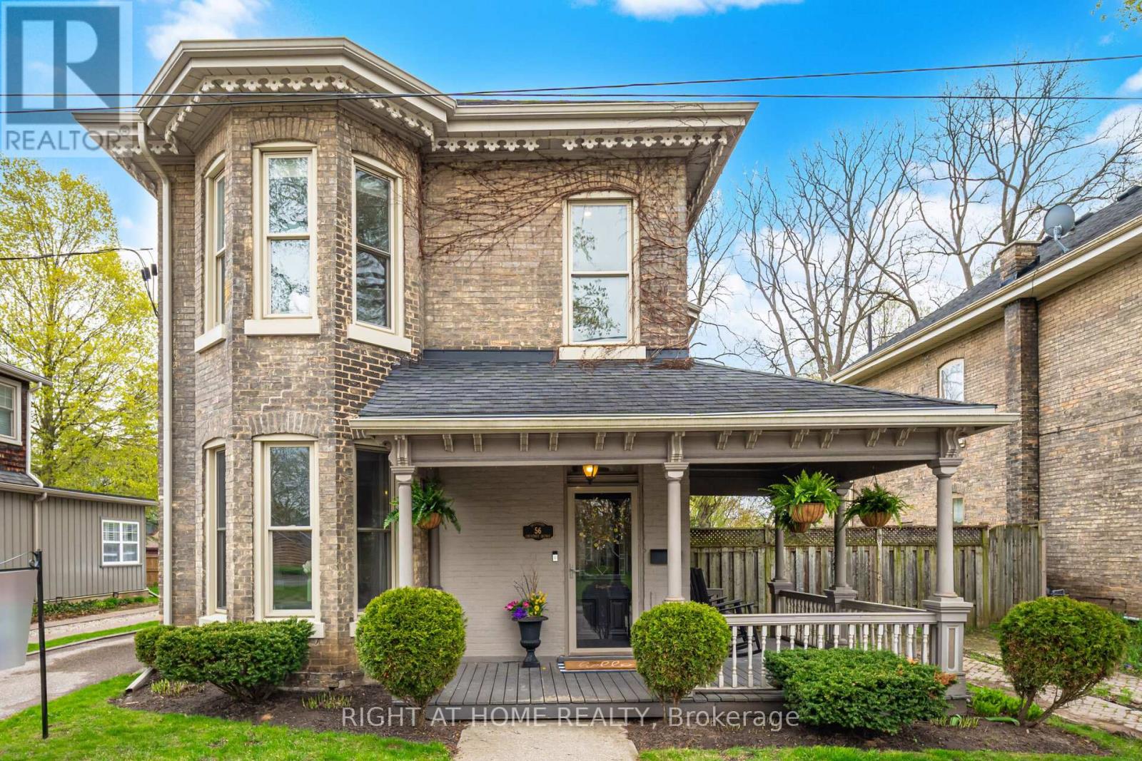 Detached at 56 CHESTNUT AVENUE, Brantford