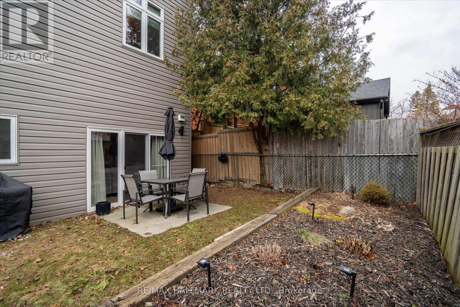 Detached at 53 WOOD STREET E, Hamilton