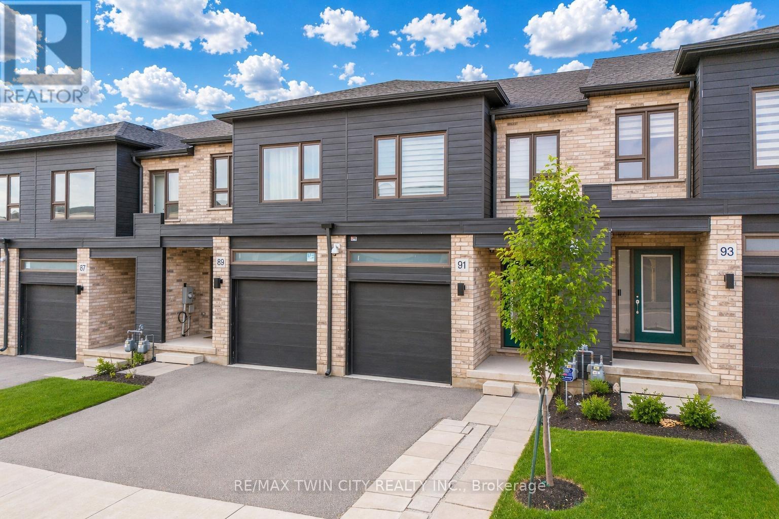 Townhouse at 91 PONY WAY, Kitchener