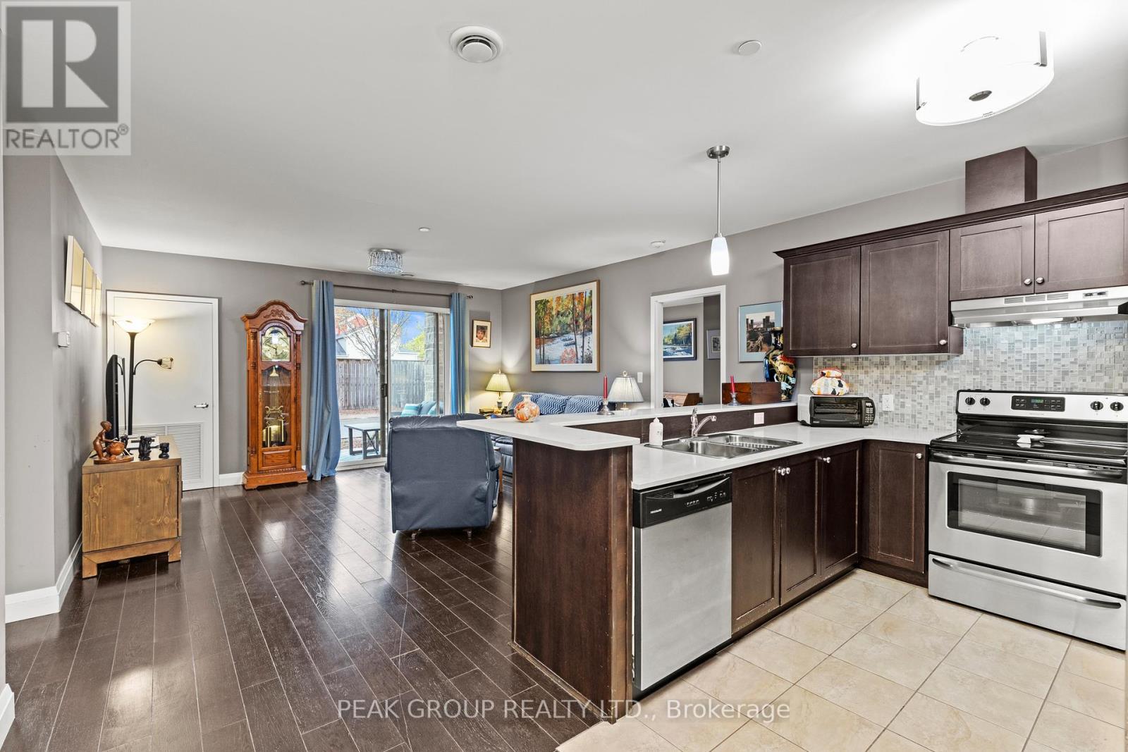 Apartment at 106 - 26 WELLINGTON STREET, St. Catharines