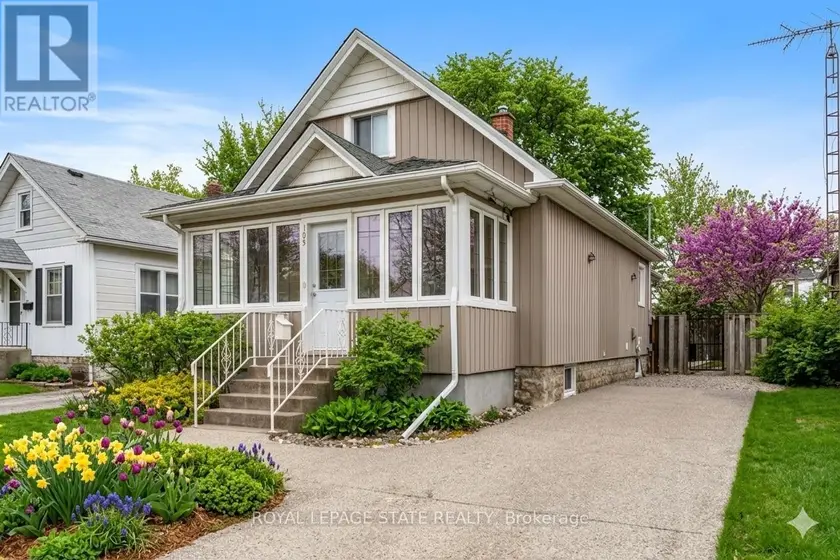 Detached at 105 HIGHLAND AVENUE, St. Catharines