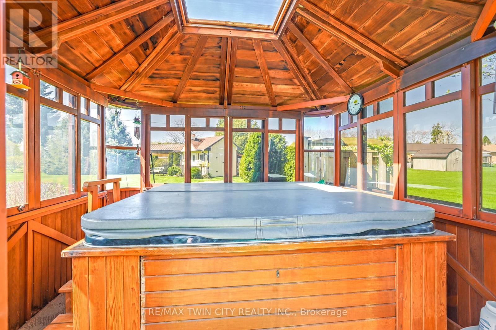 Detached at 14 KIMBERLY ROAD, Brant