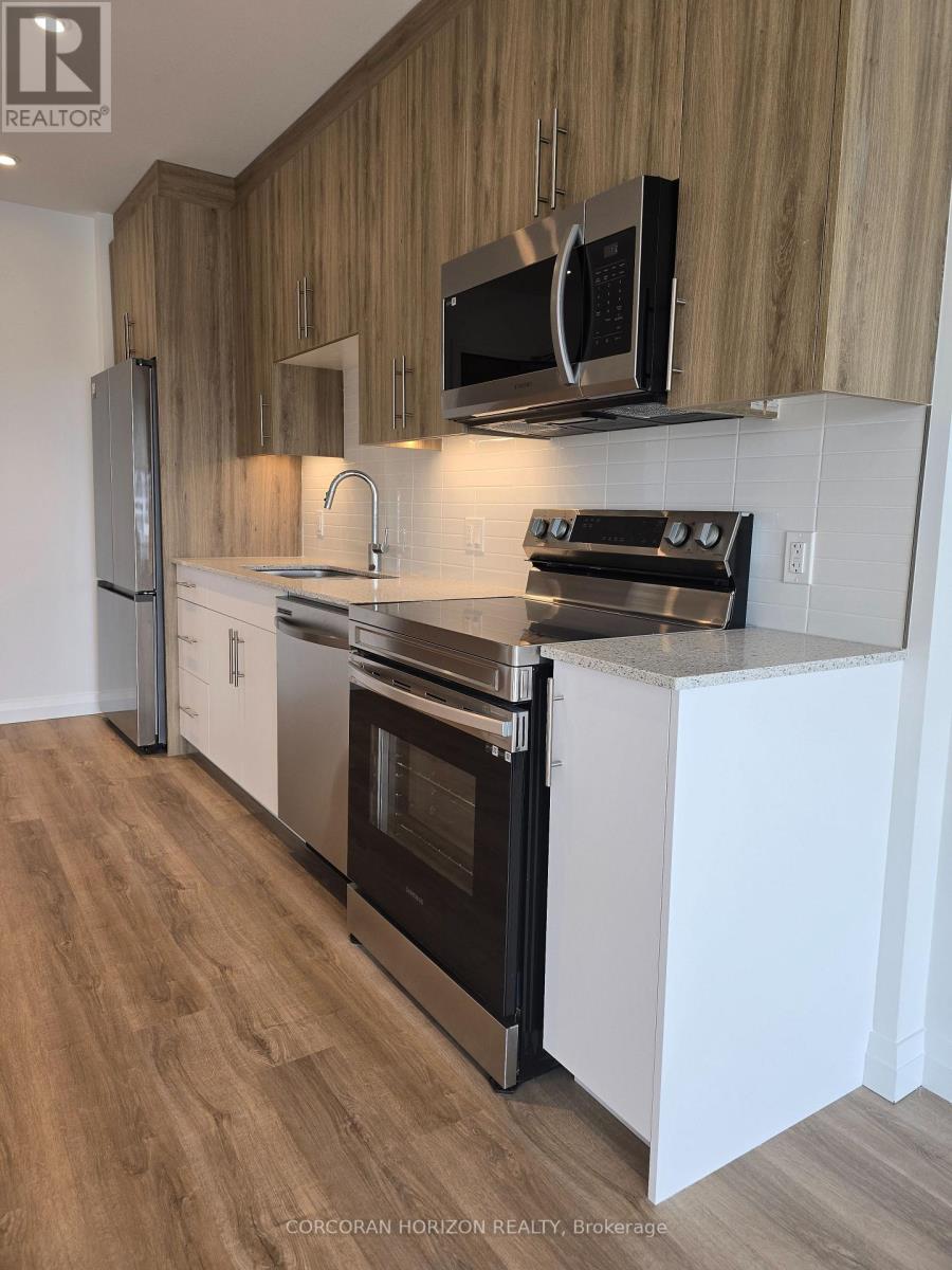 Apartment at 616 - 525 NEW DUNDEE ROAD, Kitchener