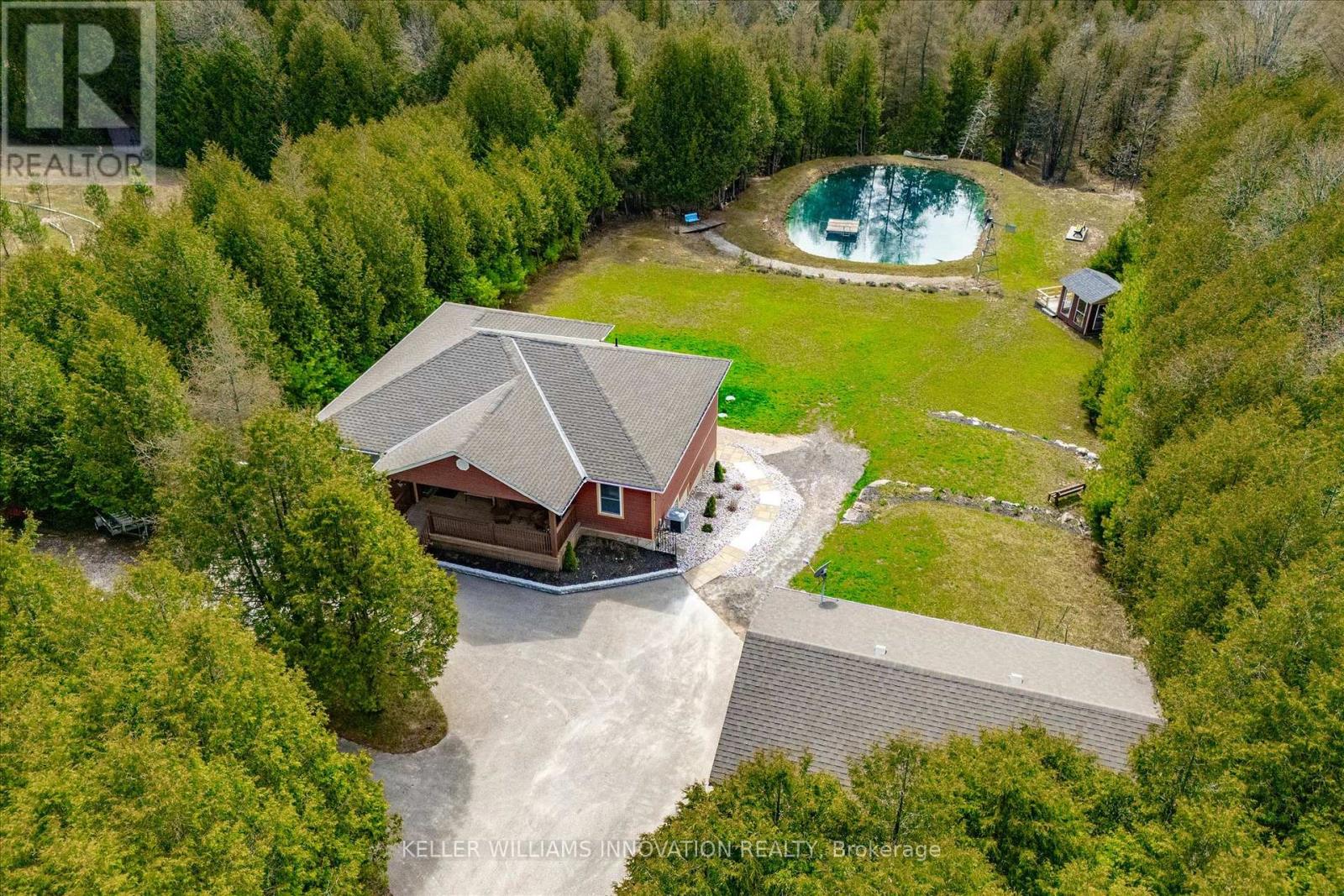 Detached at 495190 TRAVERSTON ROAD, West Grey