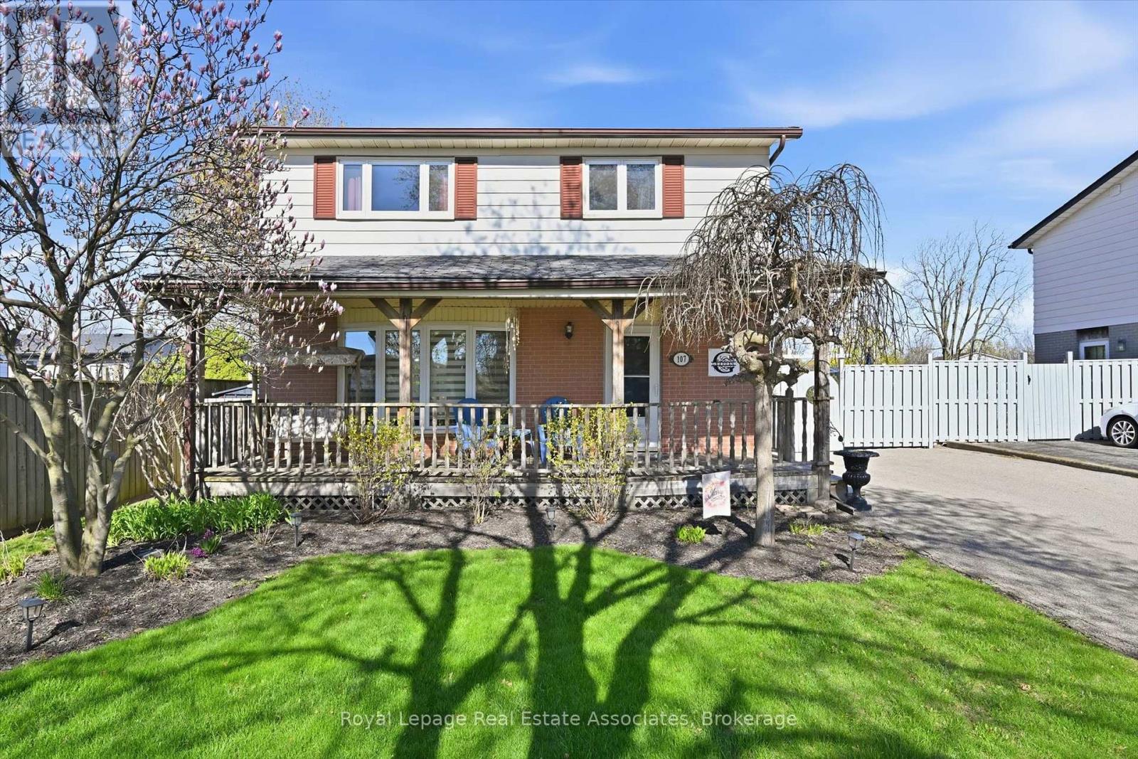 Detached at 107 BILLINGTON CRESCENT, Hamilton (Berrisfield)