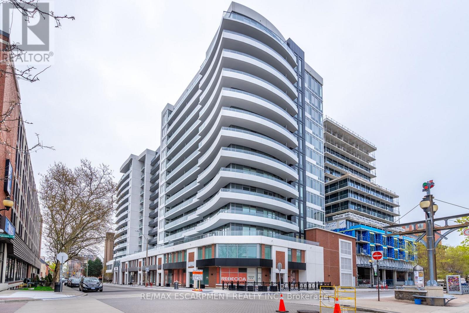 Apartment at 816 - 212 KING WILLIAM STREET, Hamilton (Beasley)