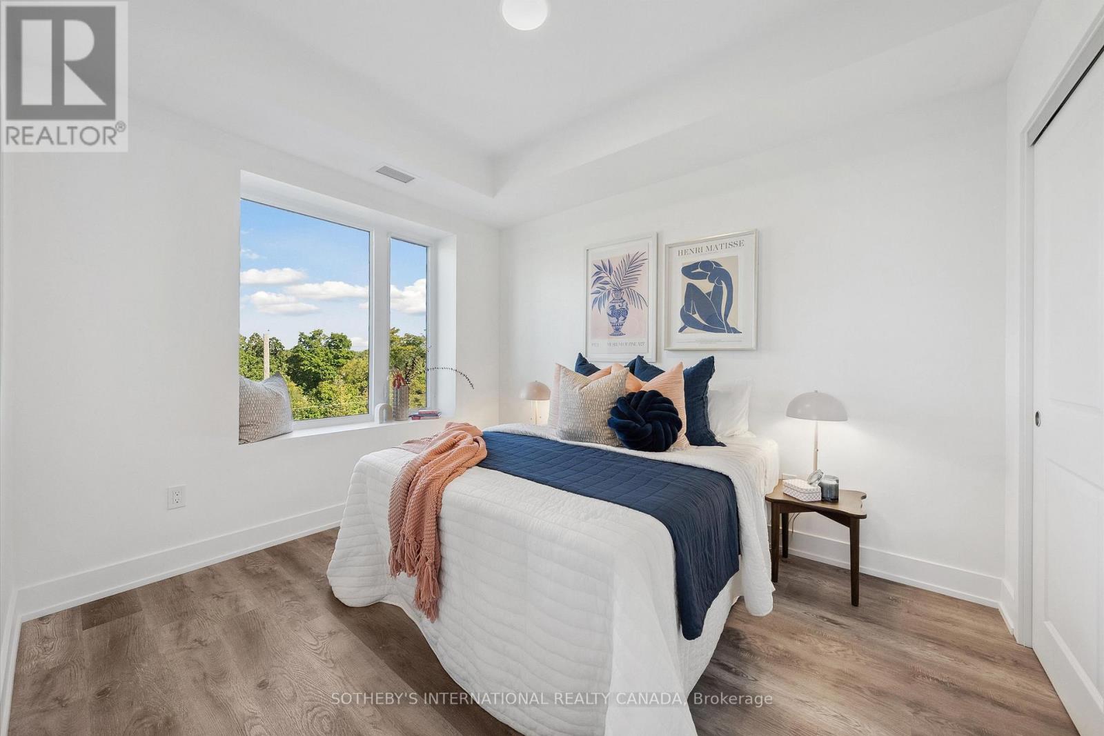 Apartment at 208 - 19B WEST STREET N, Kawartha Lakes