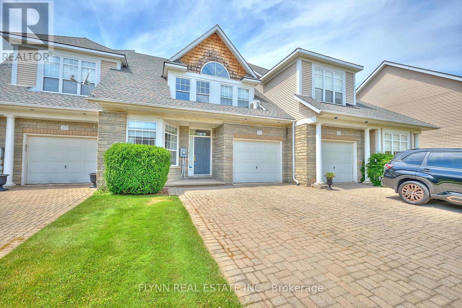 Townhouse at 37 SHAW'S LANE, Niagara-on-the-Lake (Town)