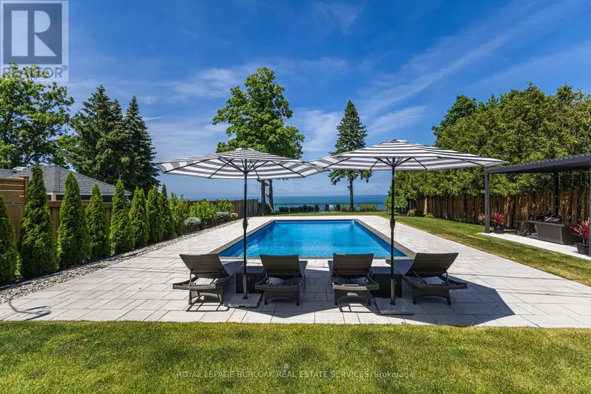 Detached at 7 CAMPVIEW ROAD, Hamilton (Winona Park)