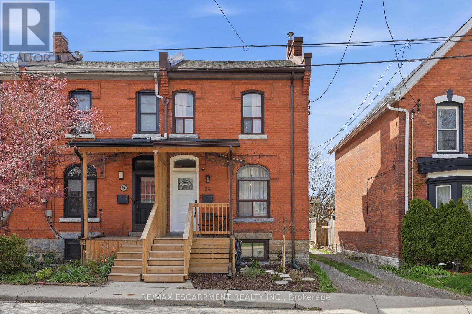 Semi-Detached/Link at 34 BAILLIE STREET, Hamilton (Corktown)