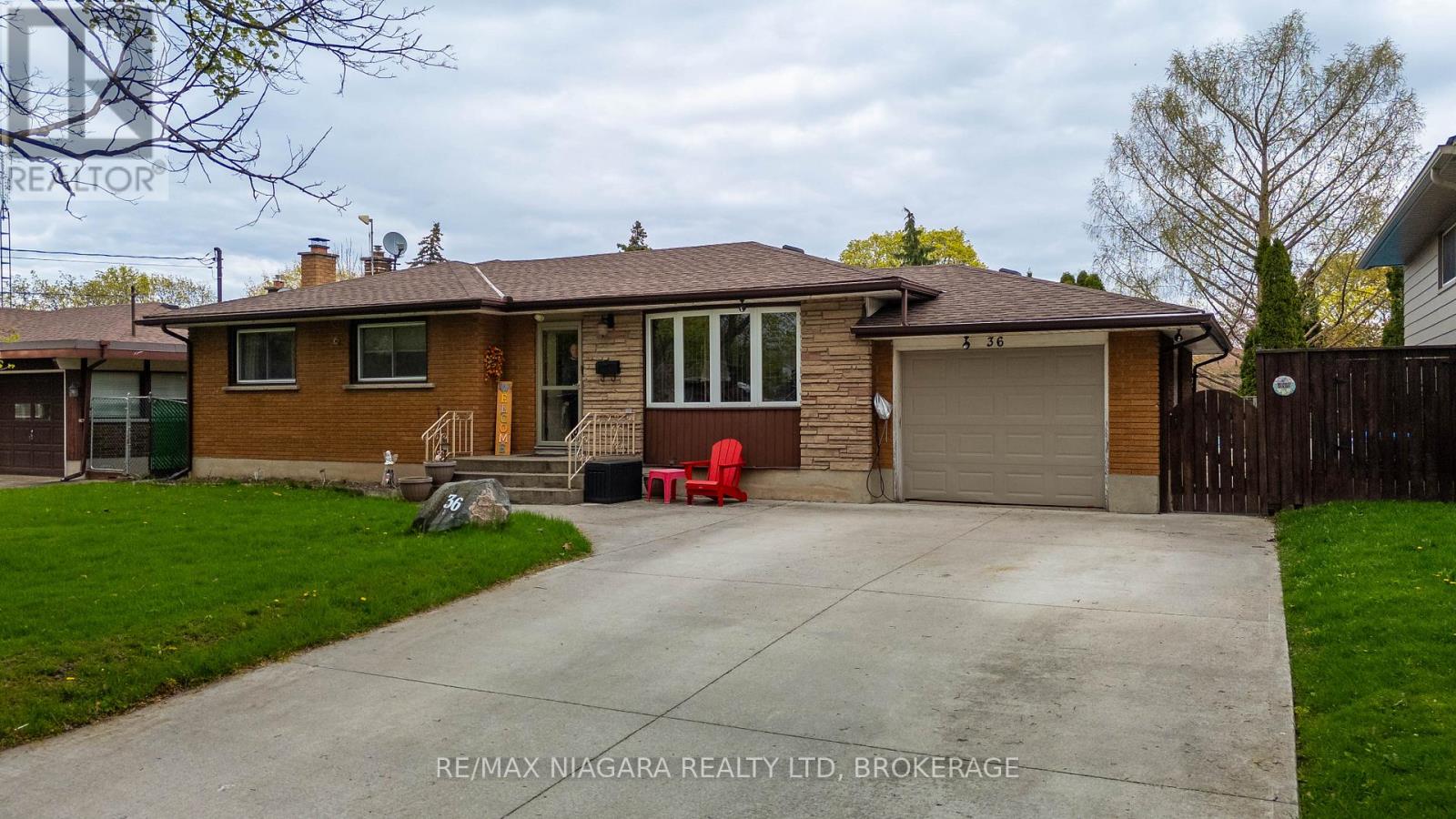 Detached at 36 ST LAWRENCE DRIVE, St. Catharines (Bunting/Linwell)