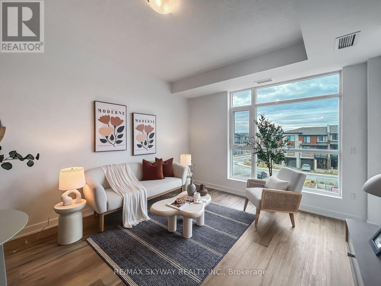 Apartment at 306 - 600 NORTH SERVICE ROAD, Hamilton (Stoney Creek)
