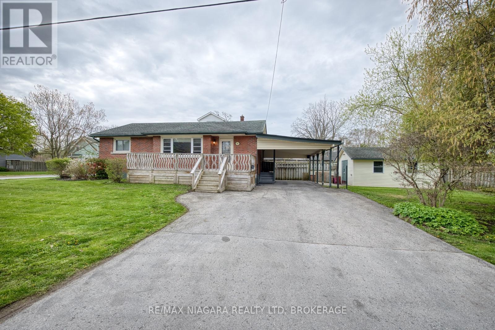 Detached at 301 HIGHLAND AVENUE, Fort Erie (Central)