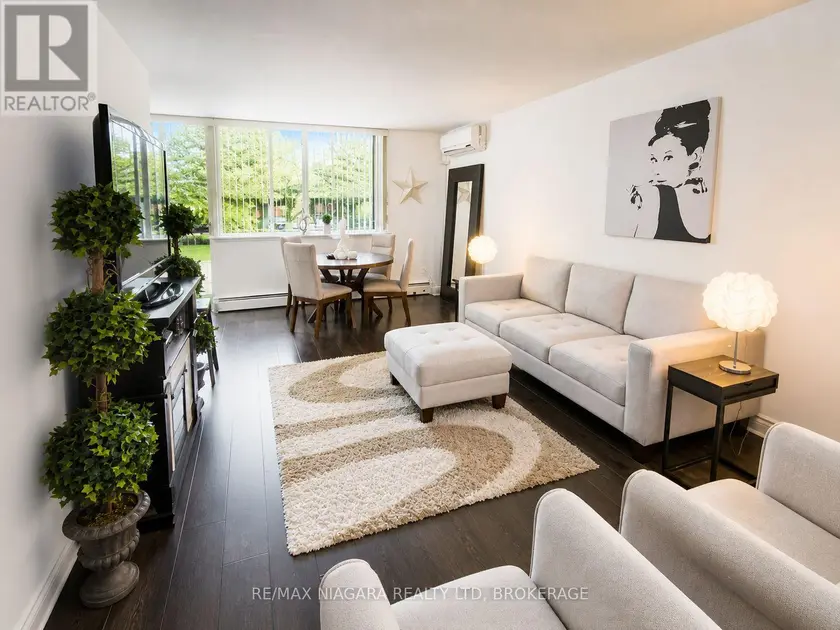 Apartment at 205 - 6390 HUGGINS STREET, Niagara Falls