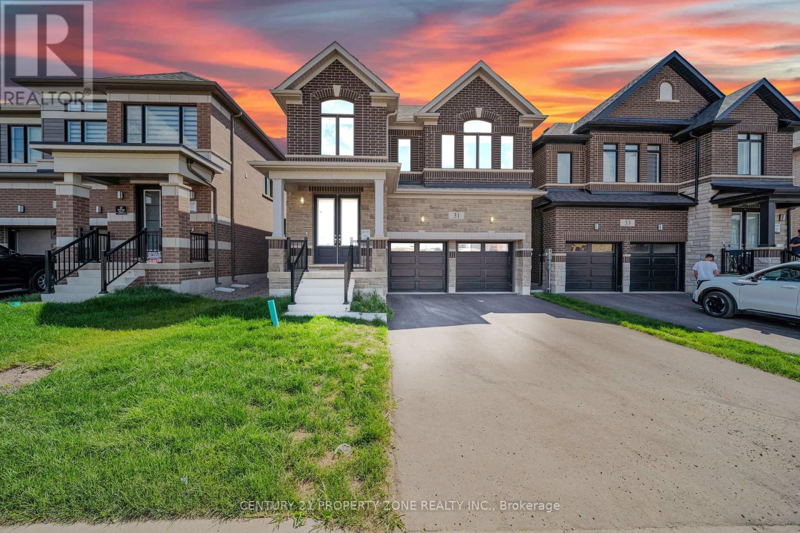 Detached at 31 PLAYER DRIVE, Erin