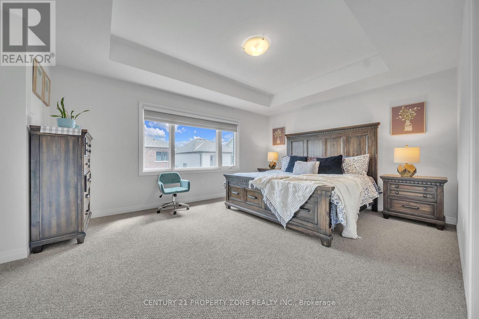 Detached at 31 PLAYER DRIVE, Erin