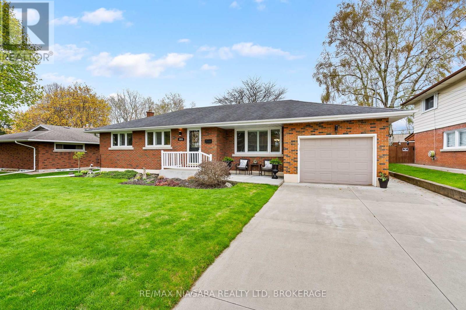 Detached at 5938 STEVENS STREET, Niagara Falls (Cherrywood)
