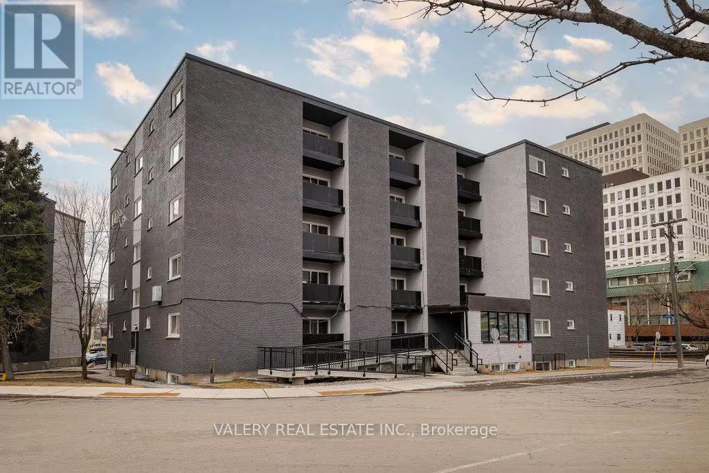 Apartment at 305 - 50 SELKIRK STREET, Ottawa