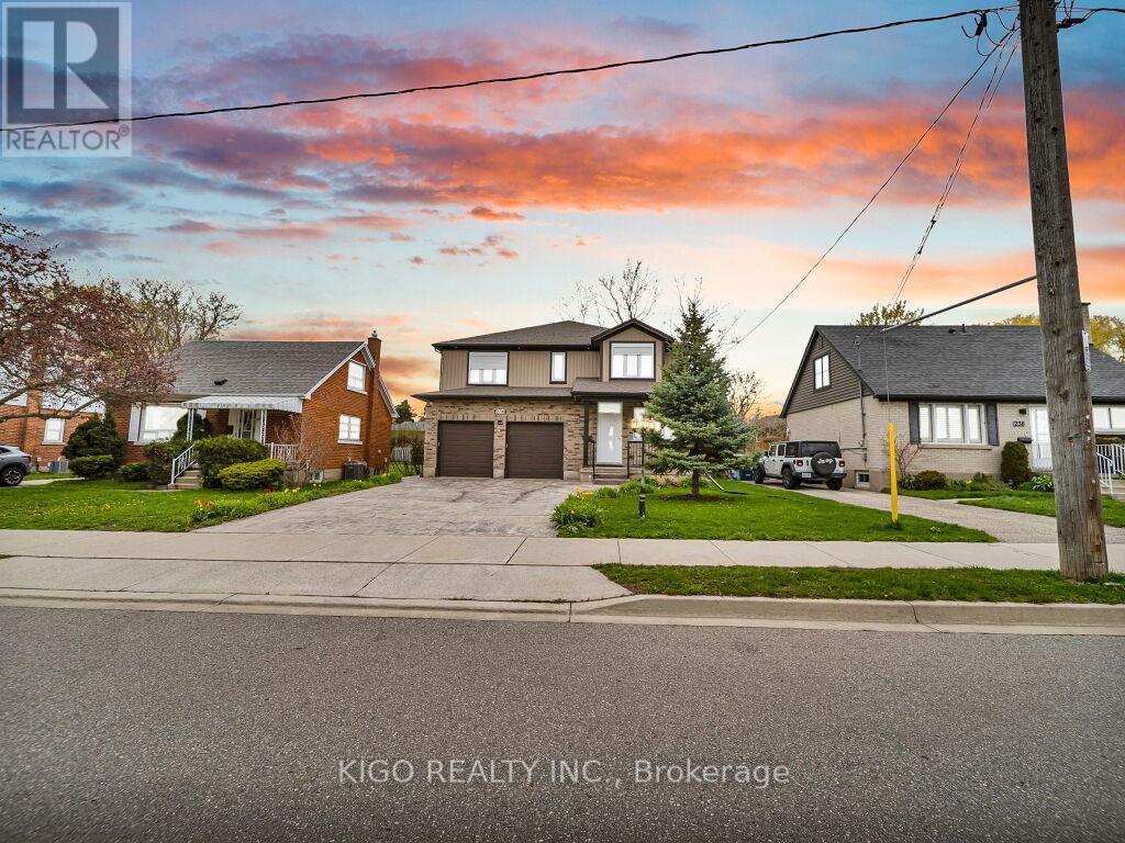Detached at 236 NEILSON AVENUE, Waterloo