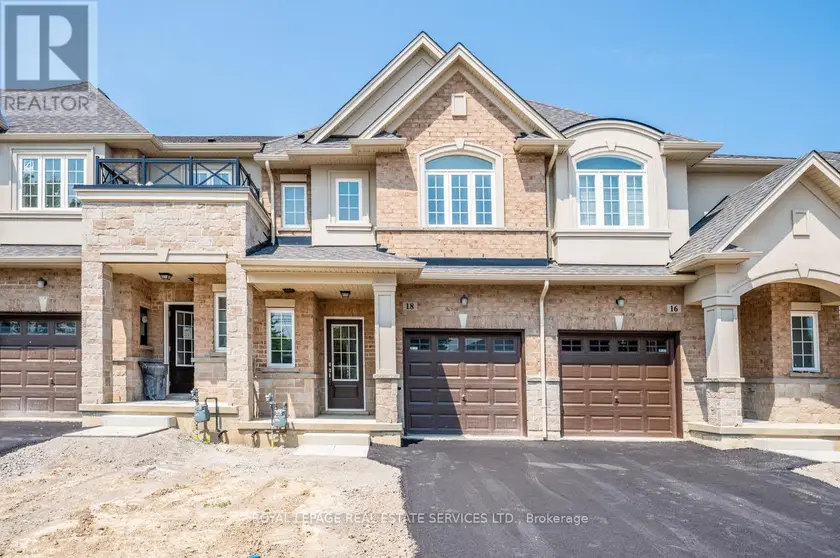 Townhouse at 18 JELLICOE COURT, Hamilton (Hill Park)