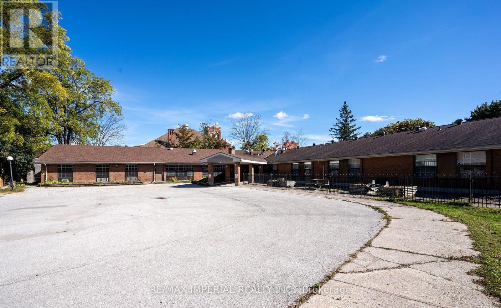 Other at 1029 4TH AVENUE W, Owen Sound