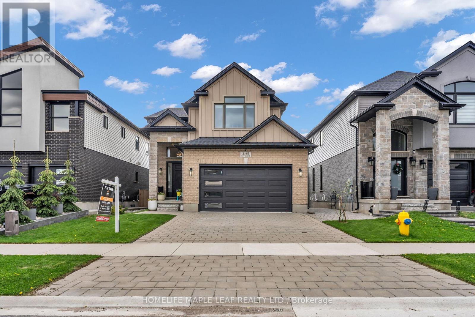 Detached at 2195 IRONWOOD ROAD, London South (South K)