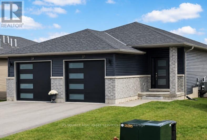 Detached at BASEMENT - 39 DEWAL PLACE, Belleville (Belleville Ward)