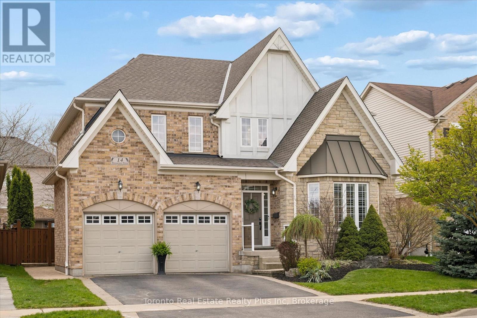 Detached at 14 MOSSGROVE DRIVE, Kitchener