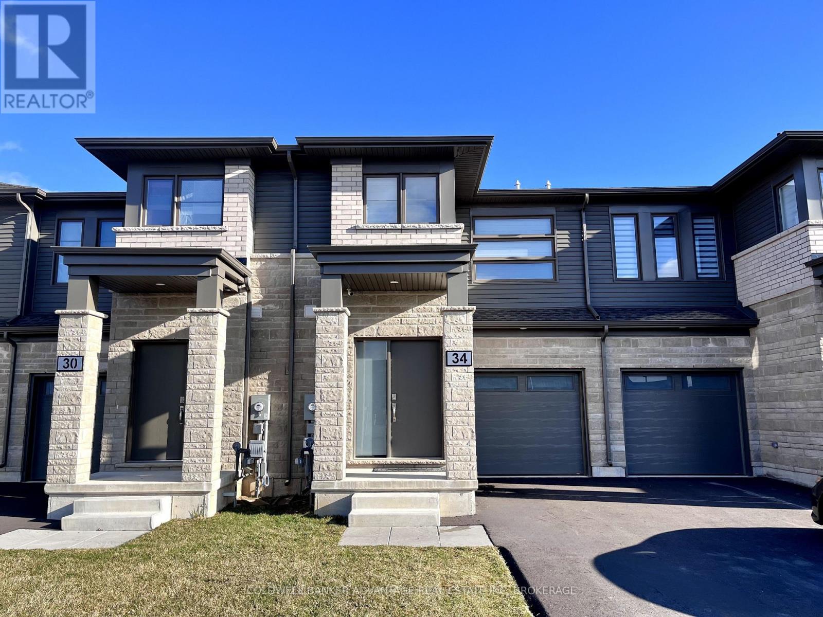 Townhouse at 34 WEST CREEK COURT, Welland (West Welland)