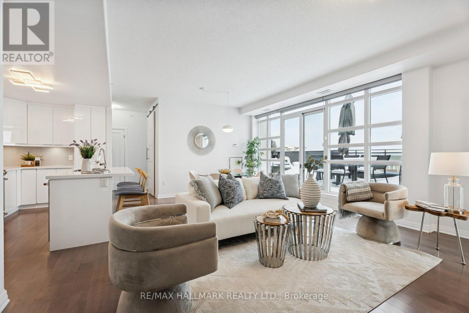 Apartment at 409 - 10 CONCORD PLACE, Grimsby (Grimsby Beach)