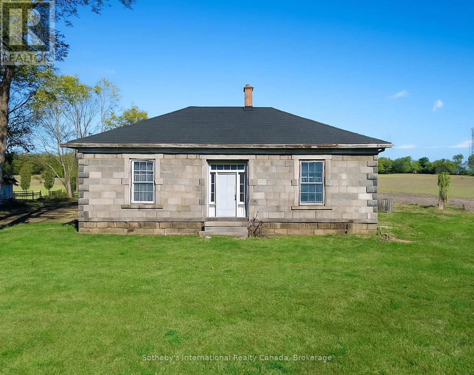 Detached at 343 BLUE LAKE ROAD, Brant (South Dumfries)