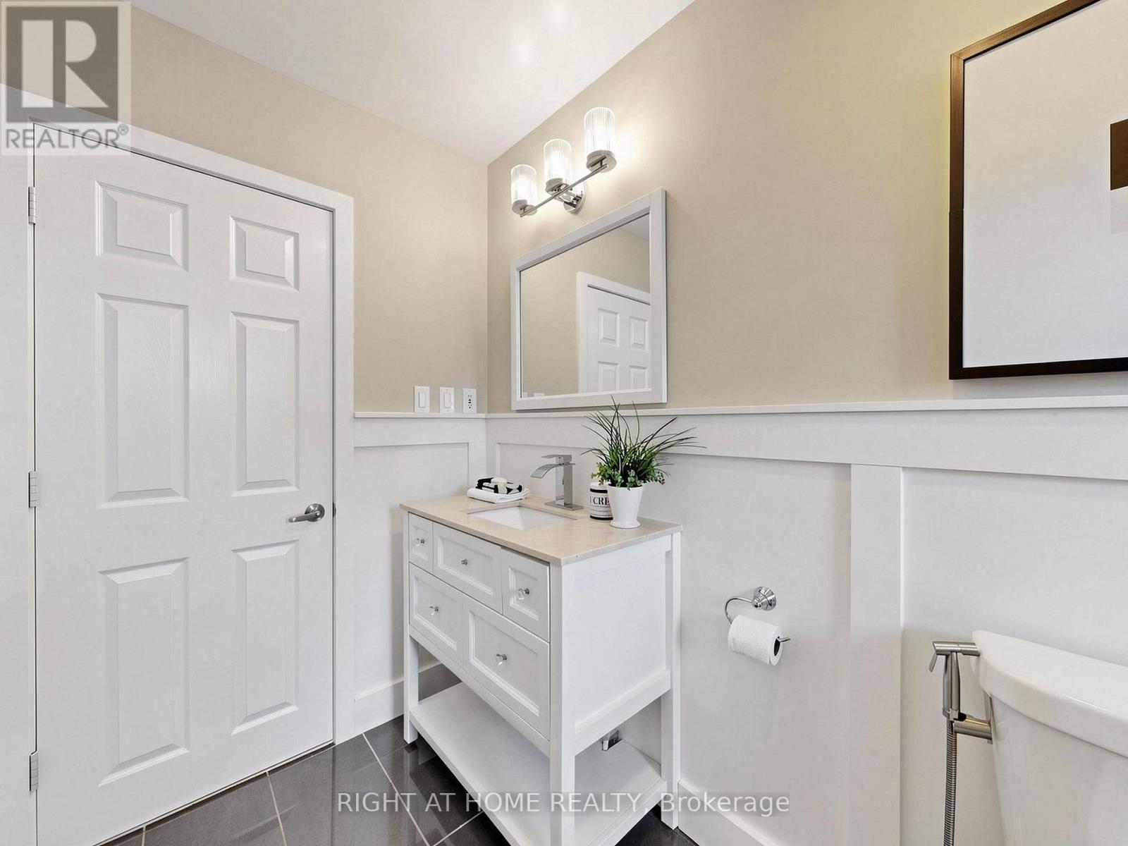 Detached at 1 WELBOURN DRIVE, Hamilton