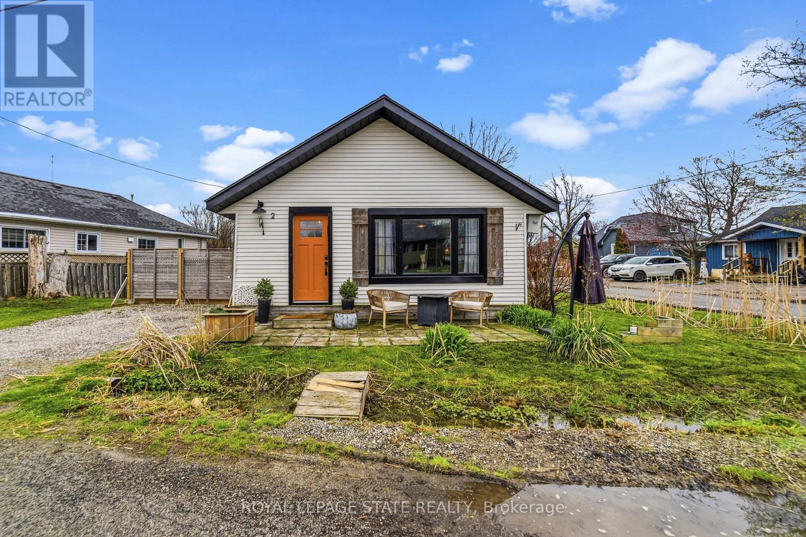 Detached at 2 FAGAN STREET, Haldimand