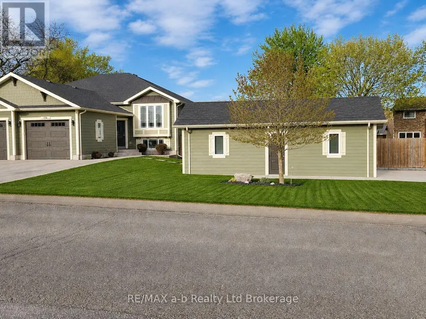 Semi-Detached/Link at 136 MAPLE LANE, Tillsonburg