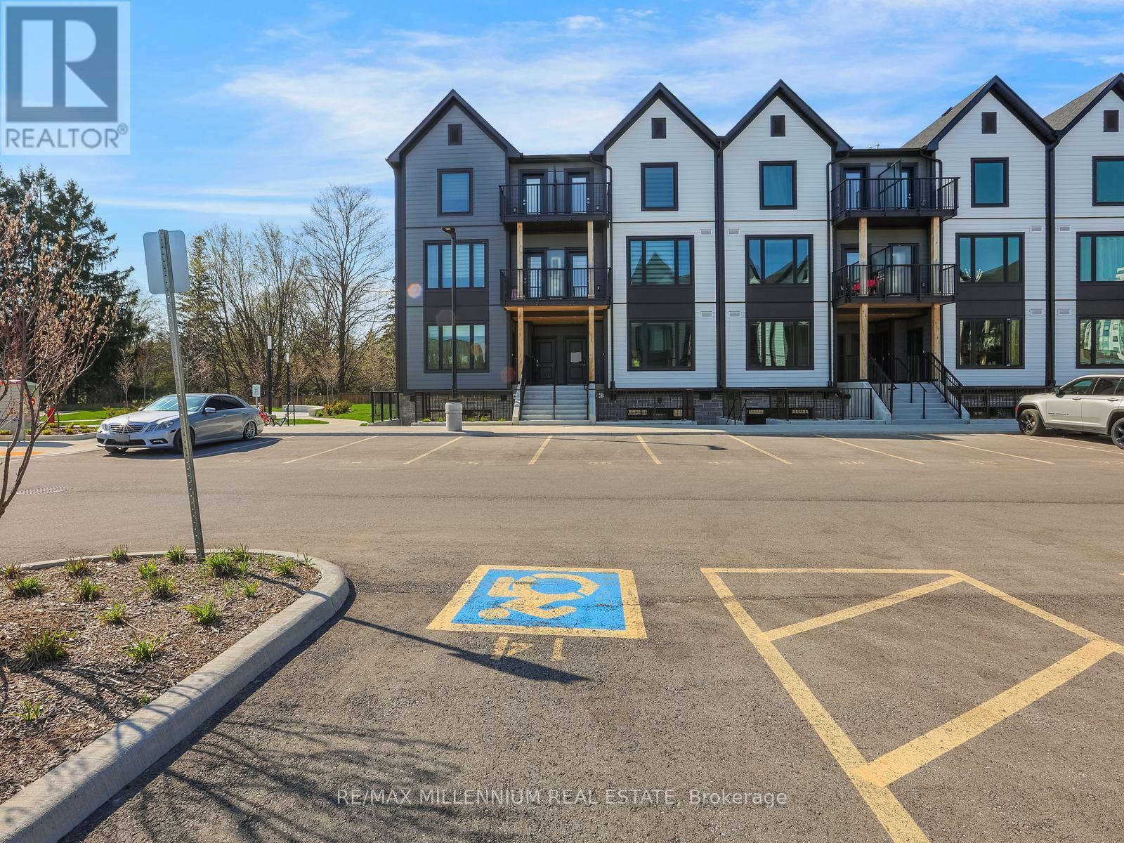 Apartment at 708 WOOLWICH STREET, Guelph (Riverside Park)