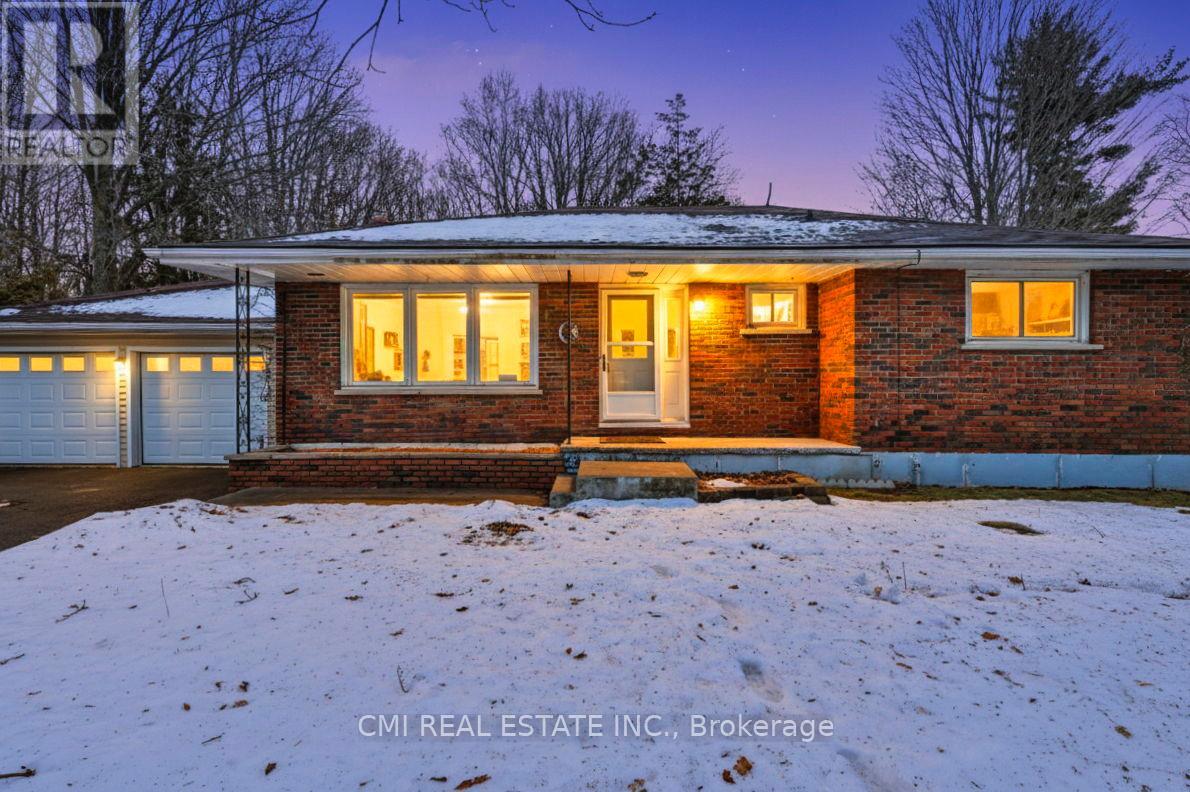 Detached at 606 GLEN MILLER ROAD, Quinte West (Trenton Ward)