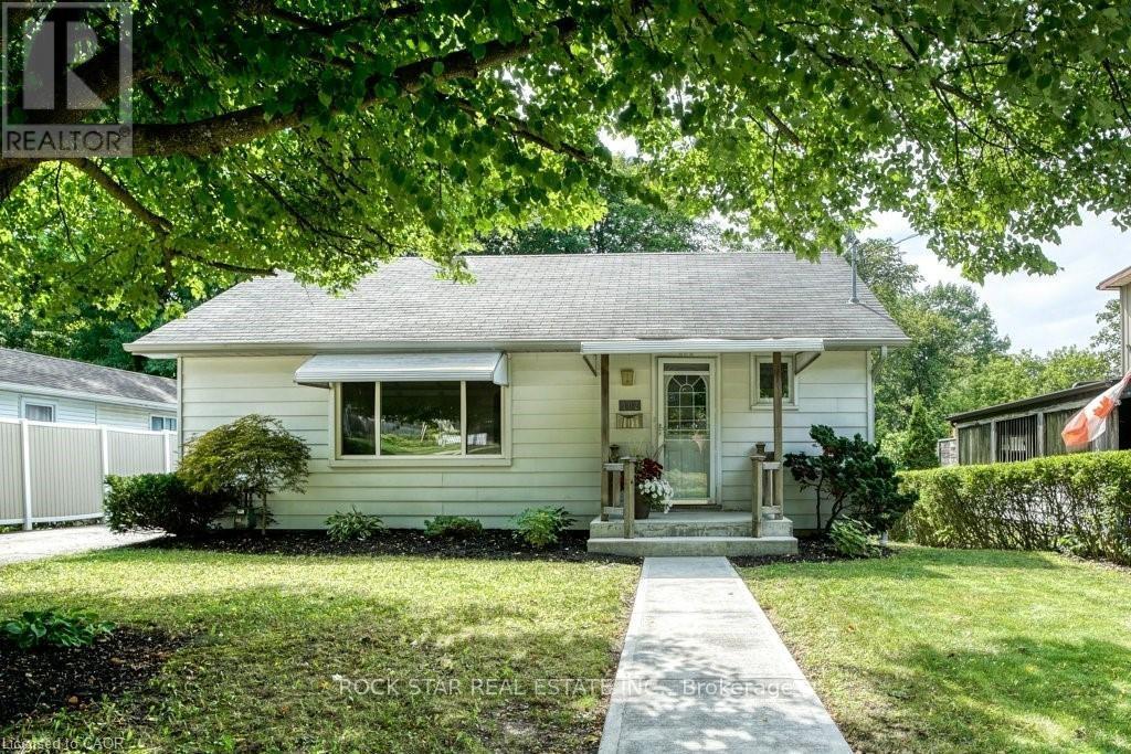 Detached at LOWER - 102 KRIBS STREET, Cambridge