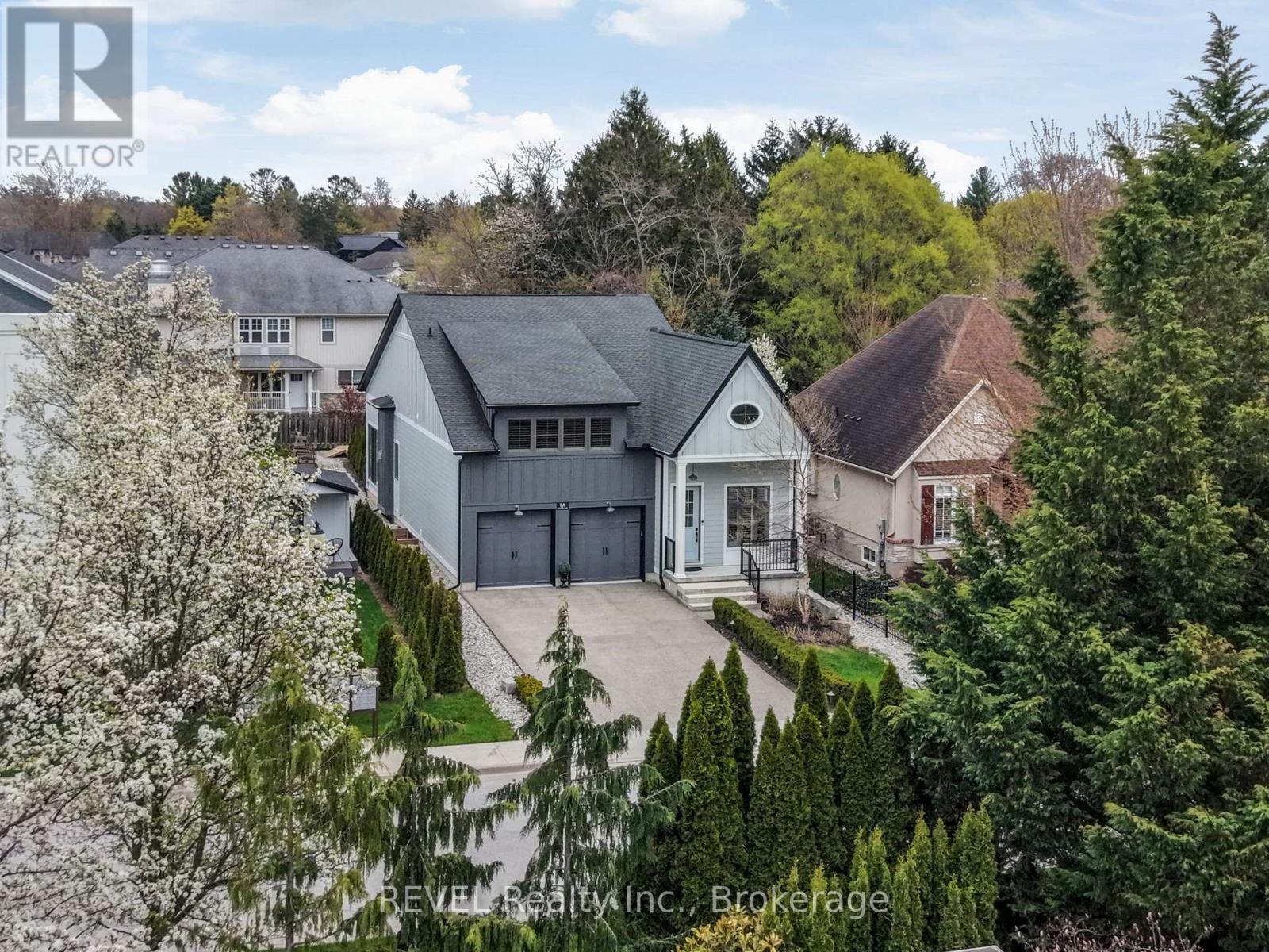 Detached at 1A BAY BERRY LANE, Niagara-on-the-Lake (Town)