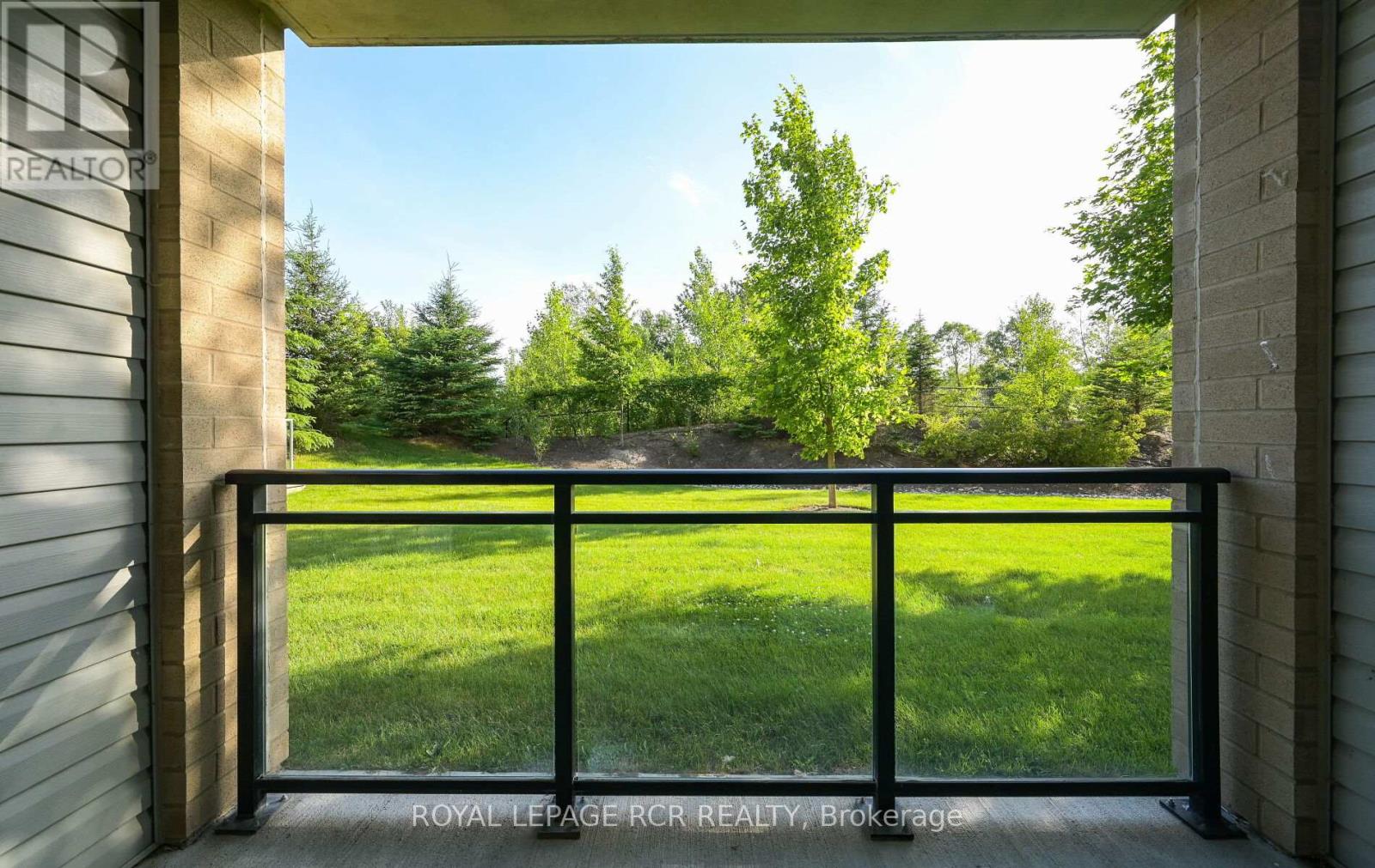 Apartment at LL02 - 25 KAY CRESCENT, Guelph