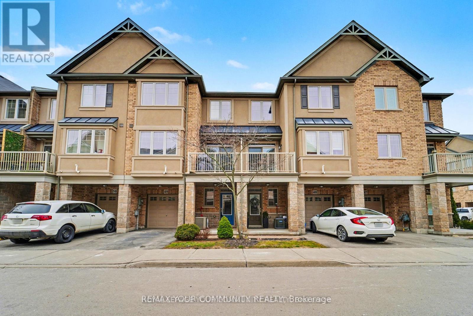 Townhouse at 49 - 201 WESTBANK TRAIL, Hamilton (Stoney Creek Mountain)