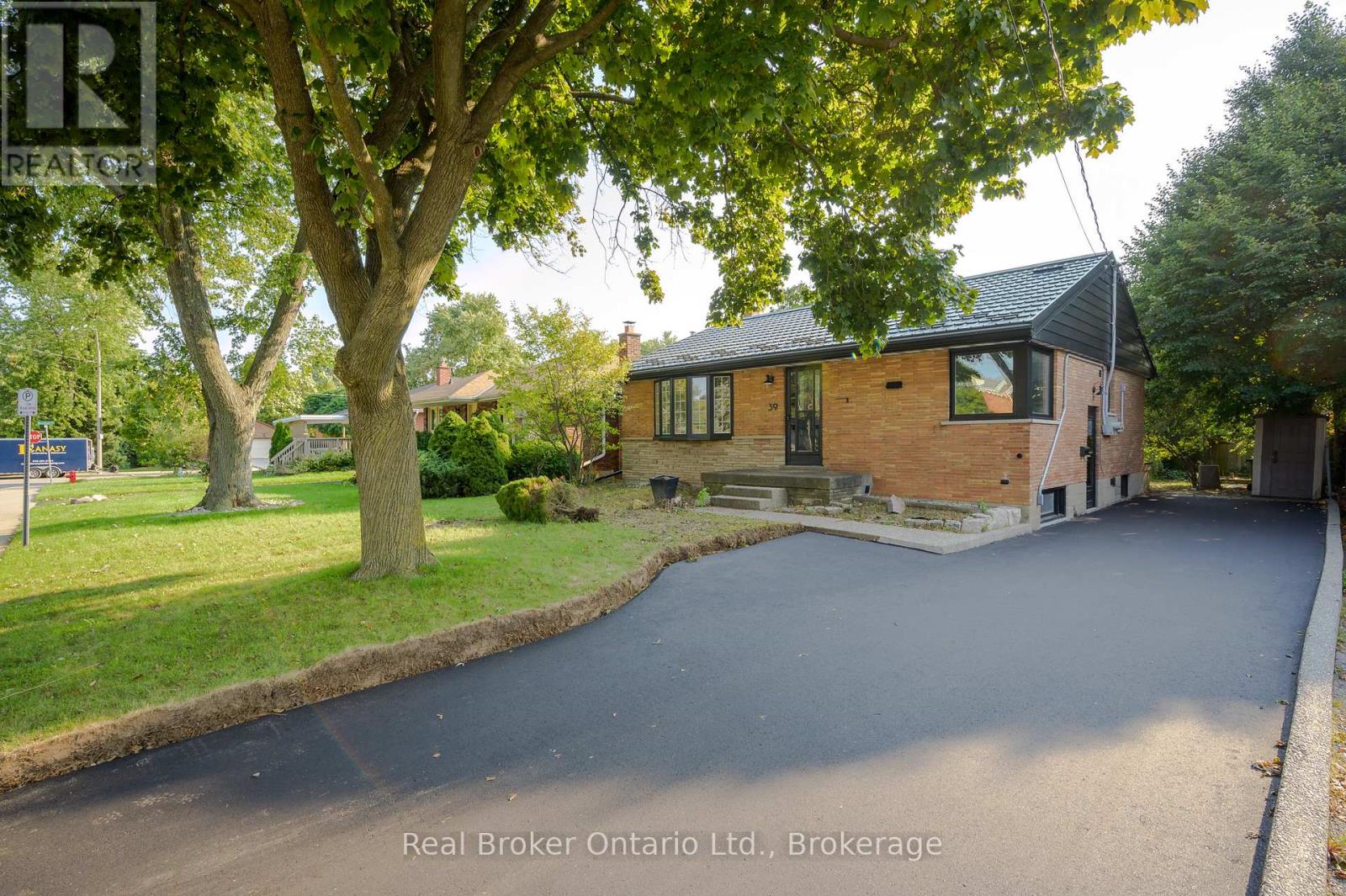 Other at UPPER - 39 WESTMINSTER AVENUE, Hamilton (Westcliffe)