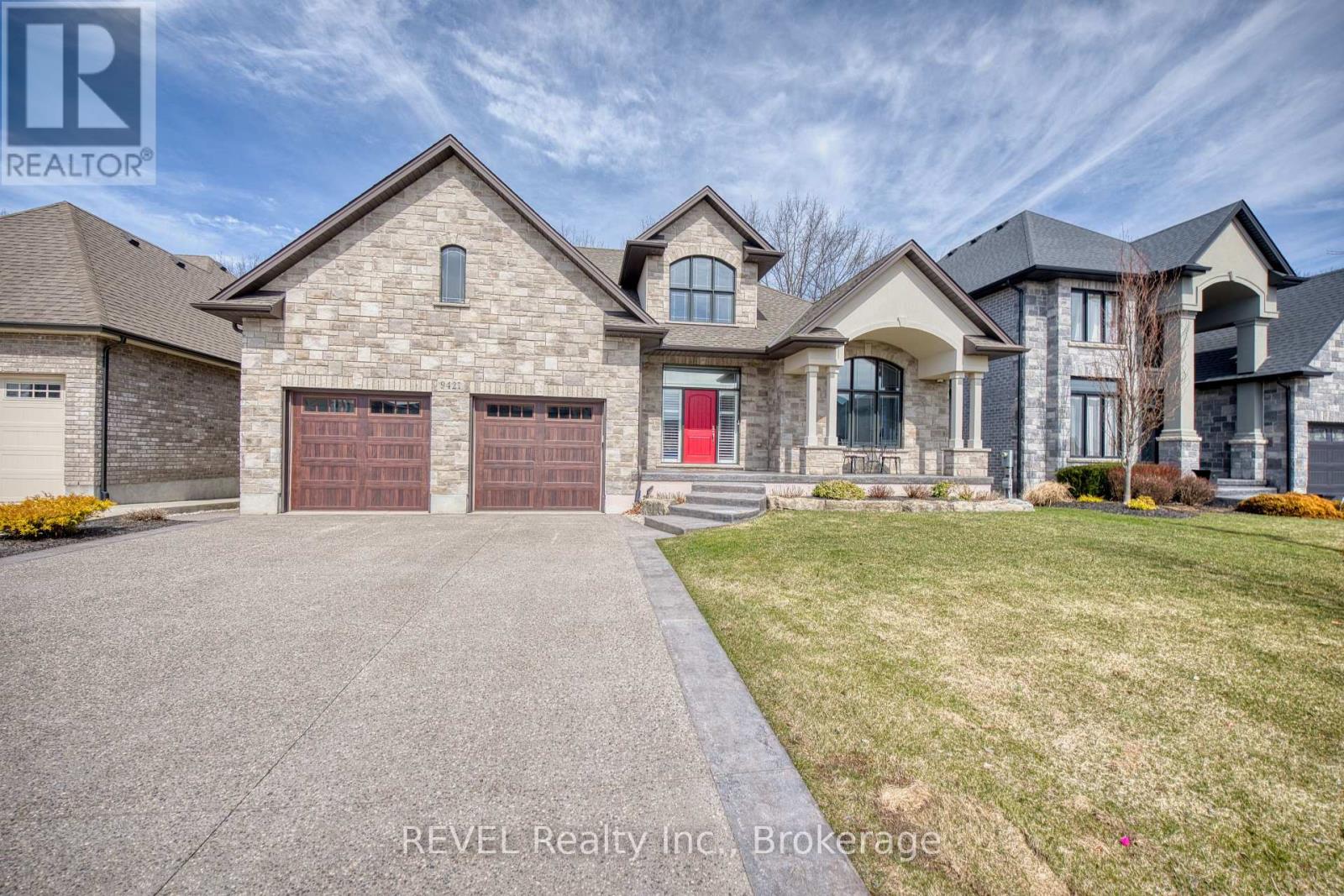 Detached at 9421 MADISON CRESCENT, Niagara Falls (Forestview)