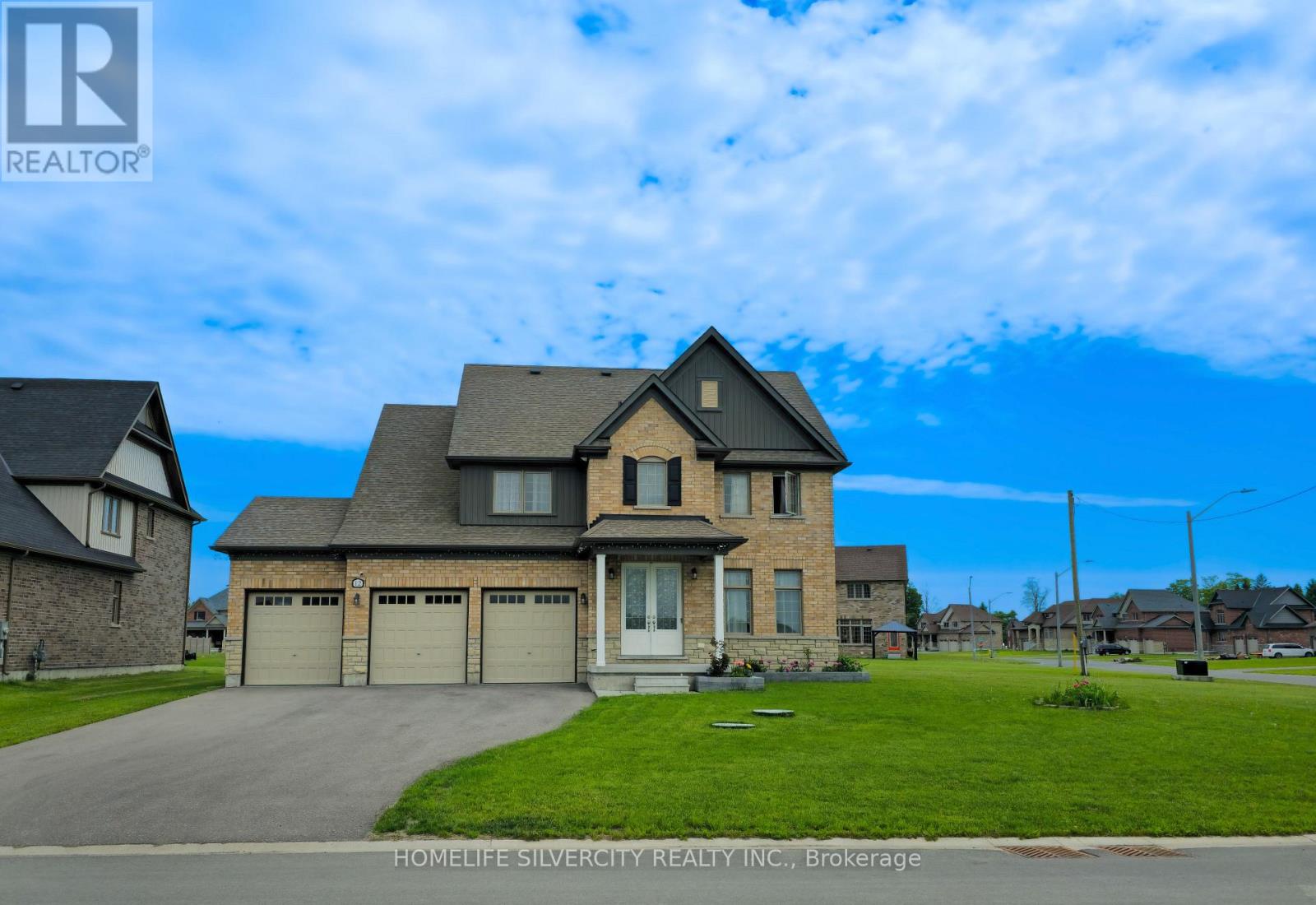 Detached at 12 SUMMER BREEZE DRIVE, Quinte West (Murray Ward)