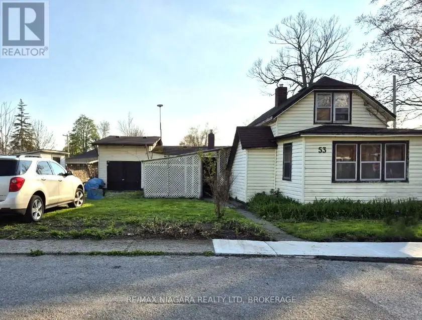 Detached at 53 CAMBRIDGE ROAD E, Fort Erie