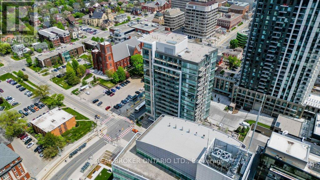 Apartment at 308 - 85 DUKE STREET W, Kitchener