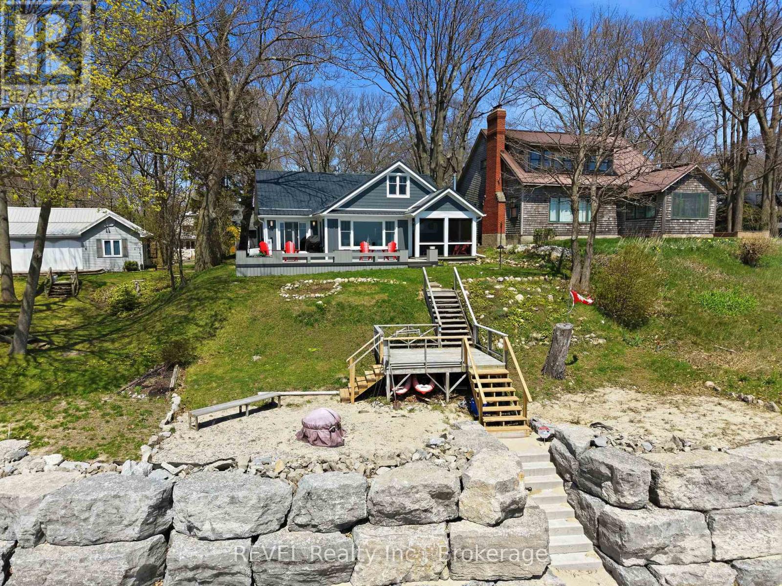 Detached at 3513 FIRELANE 12, Port Colborne (Sherkston)