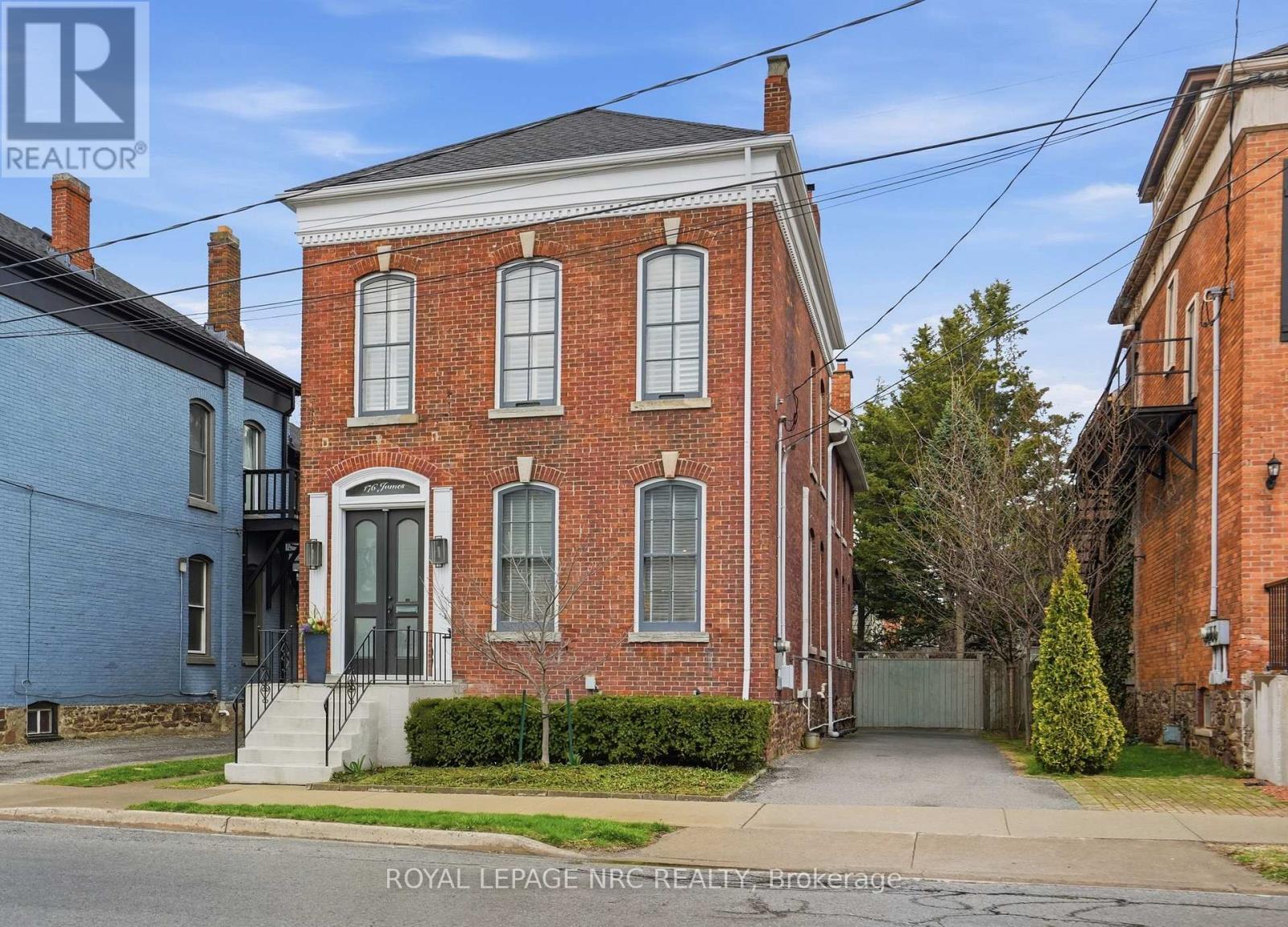 Detached at 176 JAMES STREET, St. Catharines (Downtown)
