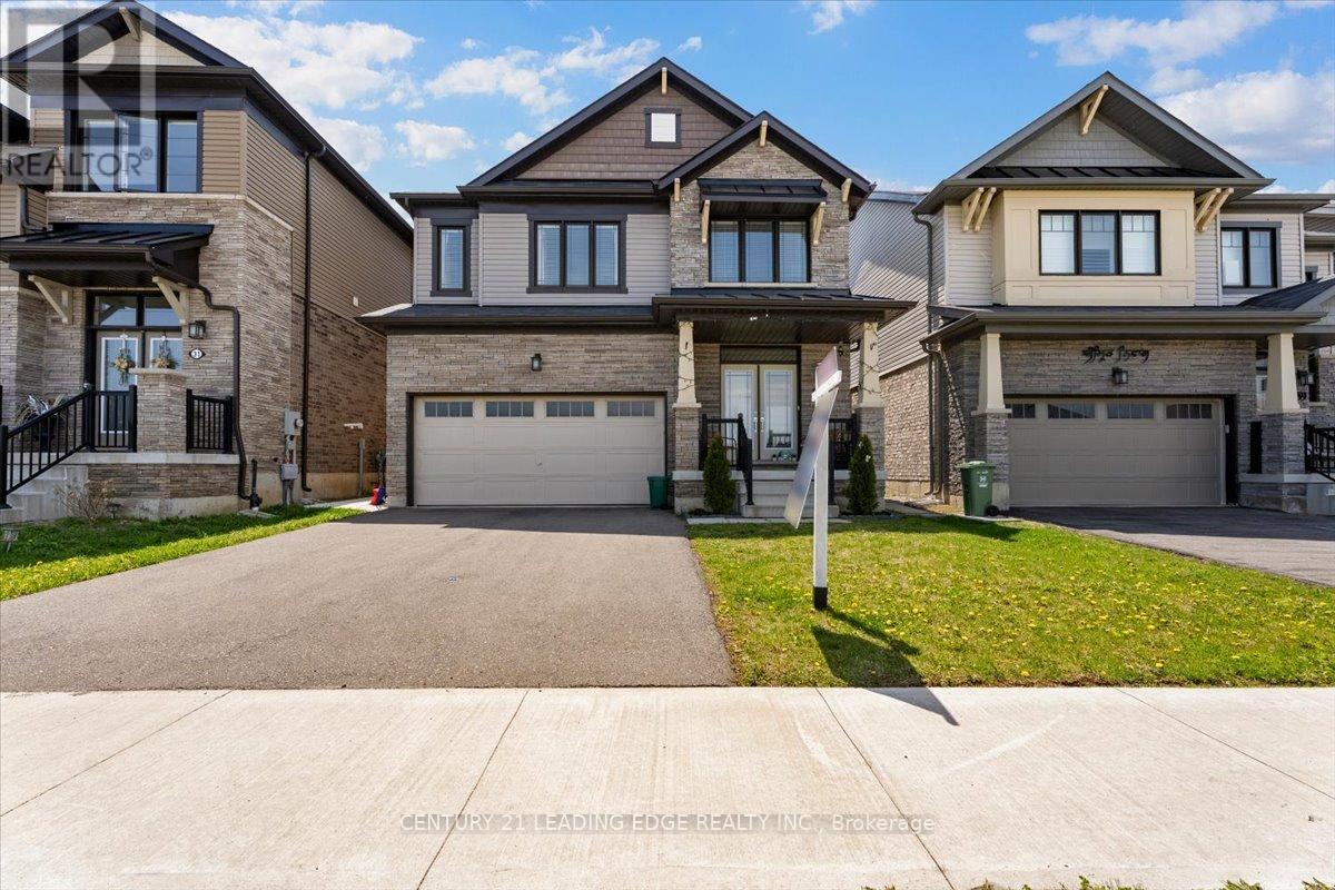 Detached at 35 ROYAL COACHMAN WAY, Hamilton (Stoney Creek)