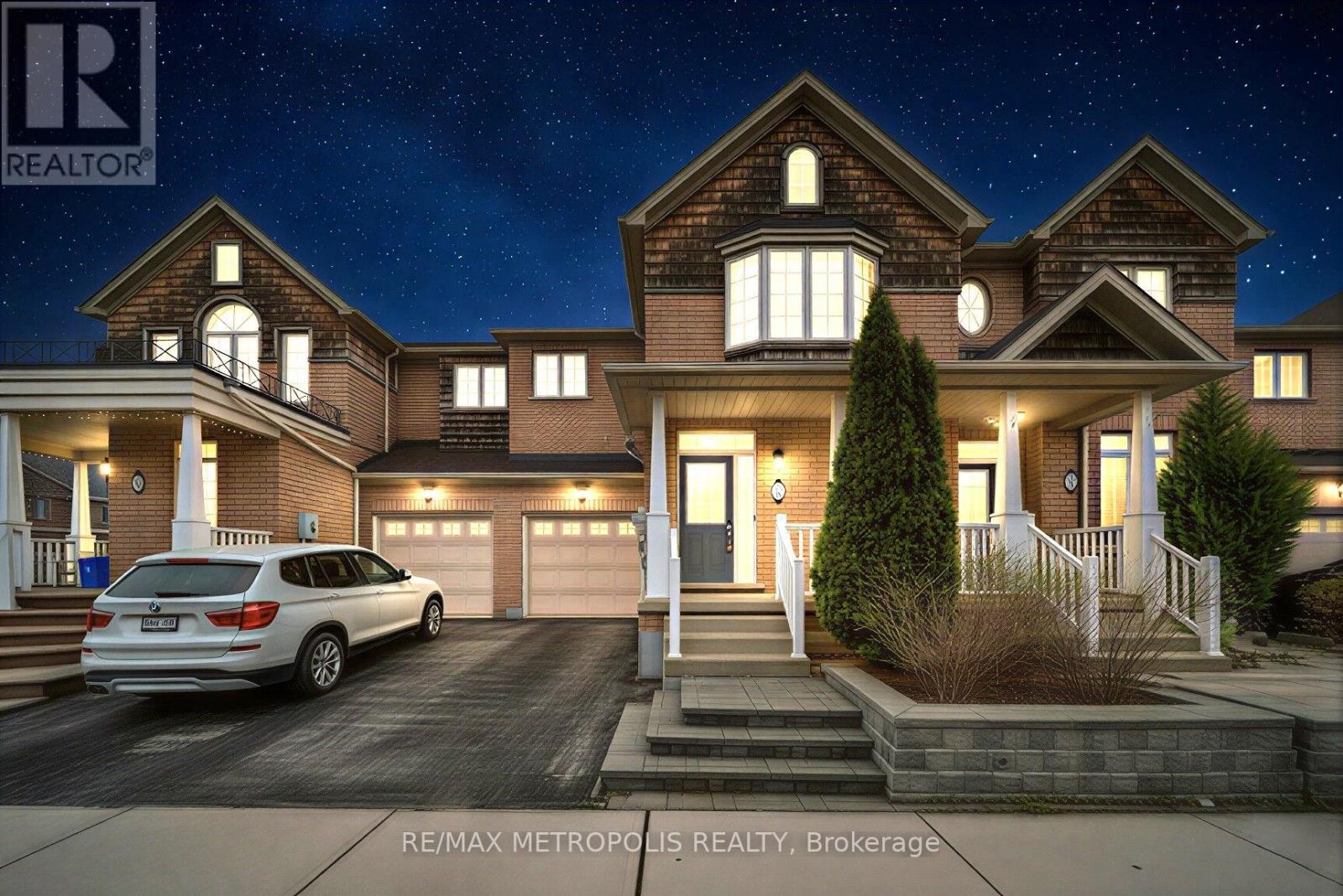 Townhouse at 5 WESTHAMPTON WAY, Hamilton (Winona Park)